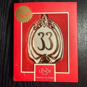 Lenox Disney Club 33 Showcase Collection Ornament